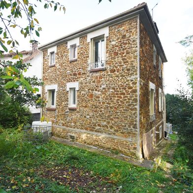 Maison 5 pièces 2200 €