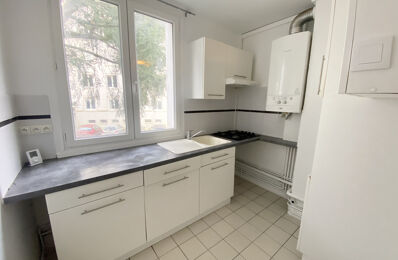 location appartement 770 € CC /mois à proximité de Saint-Herblain (44800)