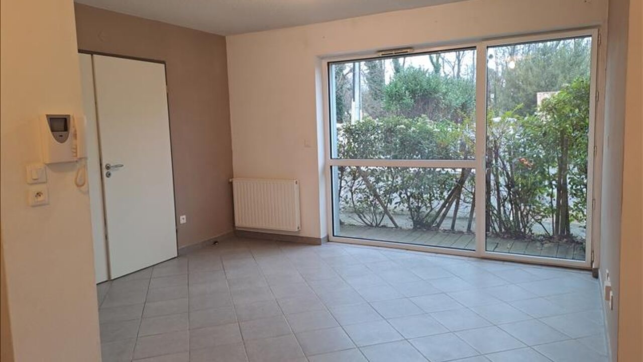 appartement 2 pièces 42 m2 à vendre à Mérignac (33700)