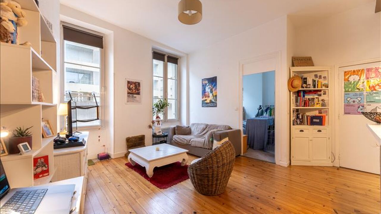 appartement 2 pièces 41 m2 à vendre à Bordeaux (33300)