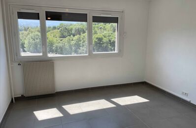 location appartement 650 € CC /mois à proximité de Ambilly (74100)