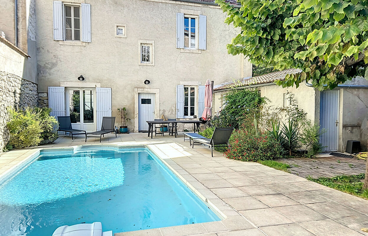 maison 6 pièces 148 m2 à vendre à Avignon (84000)