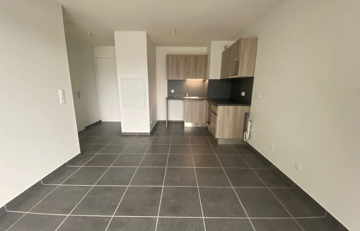 appartement 2 pièces 38 m2 à louer à Grenoble (38100)