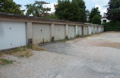 location garage 65 € CC /mois à proximité de Crépol (26350)