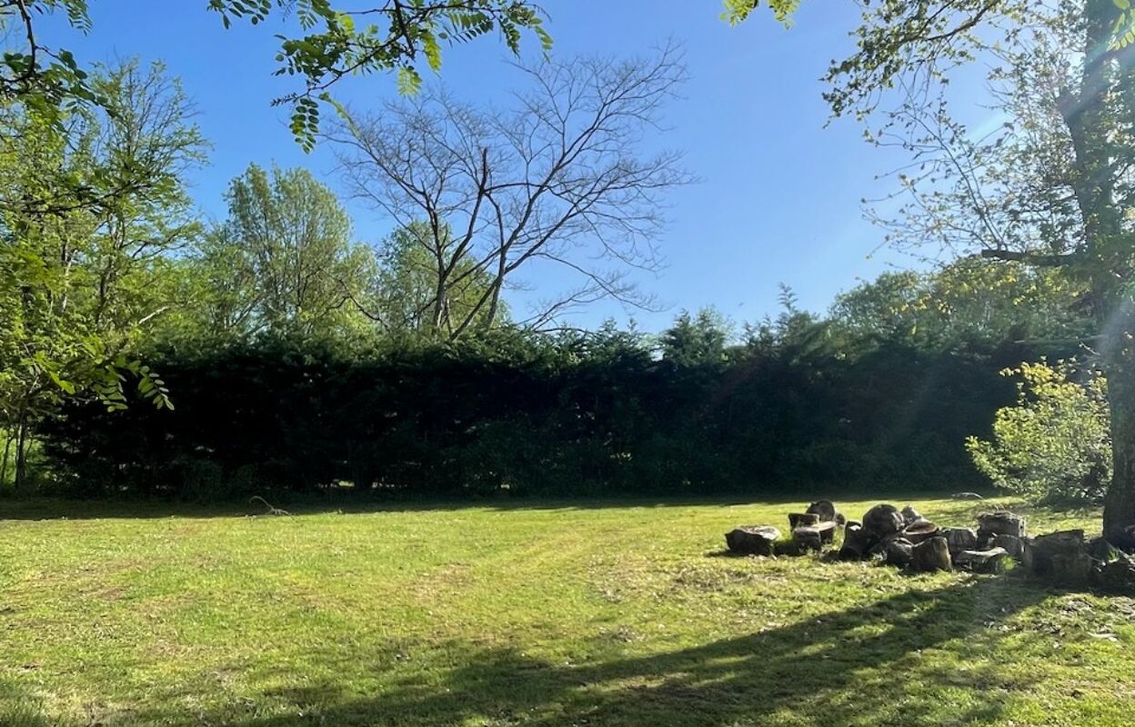 terrain  pièces 360 m2 à vendre à Castres-Gironde (33640)