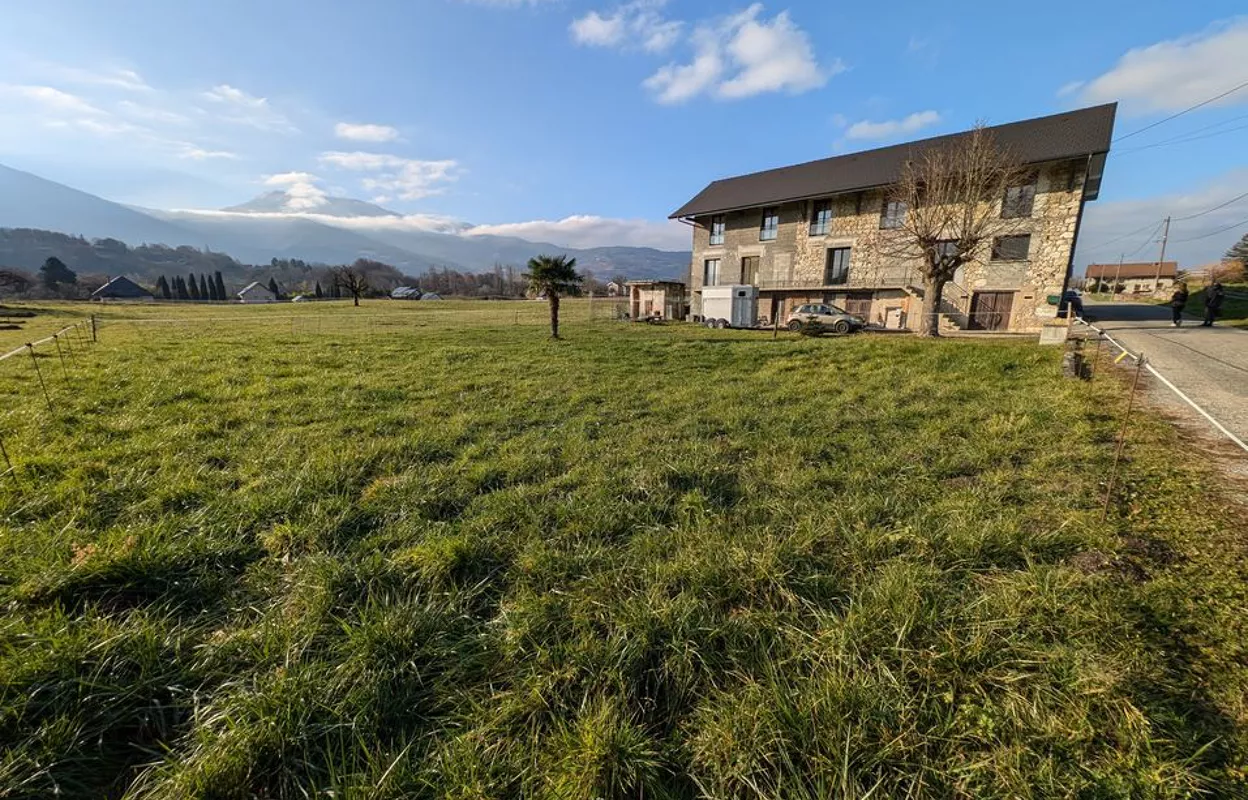 maison 6 pièces 250 m2 à vendre à Les Marches (73800)