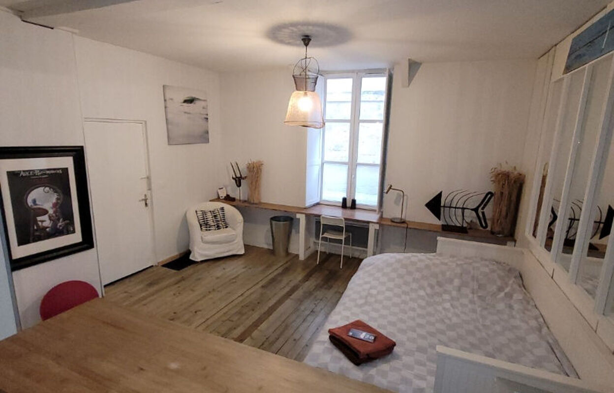 appartement 1 pièces 27 m2 à vendre à Bordeaux (33000)