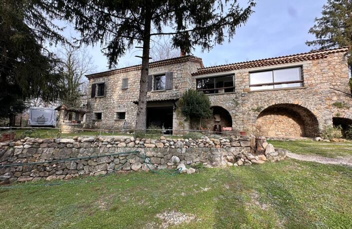 Mas en pierre à vendre — photo 3