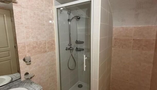 Appartement 2 pièces  à louer Aubagne 13400