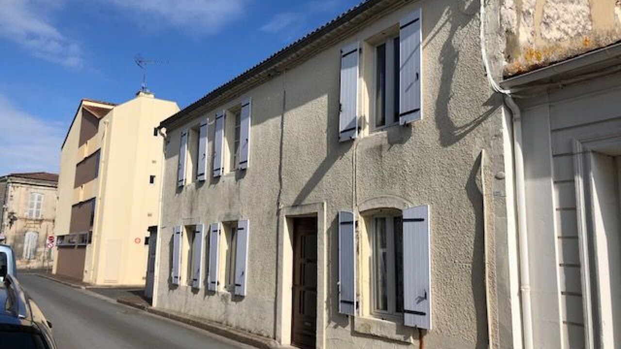 maison 7 pièces 168 m2 à vendre à La Tremblade (17390)