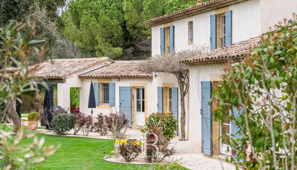 Villa / Maison 8 pièces  à vendre Aix-en-Provence 13100