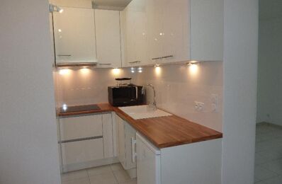 location appartement 526 € CC /mois à proximité de Gradignan (33170)