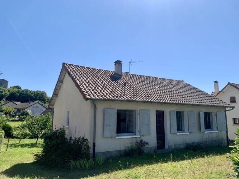 Maison à vendre à Chalus — photo 1