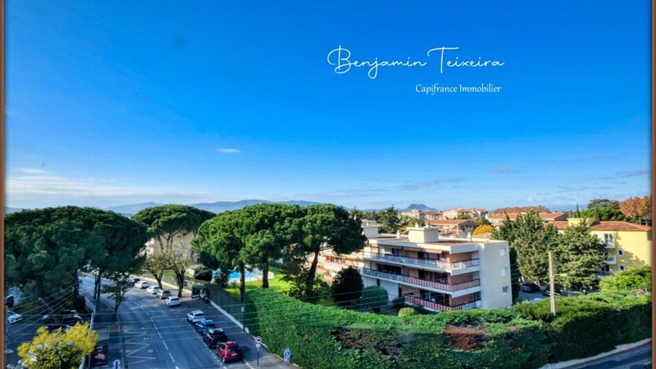 appartement 3 pièces 57 m2 à vendre à Fréjus (83600)