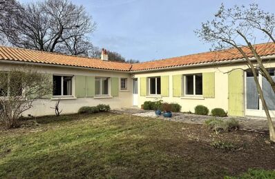 vente maison 682 500 € à proximité de Clavette (17220)