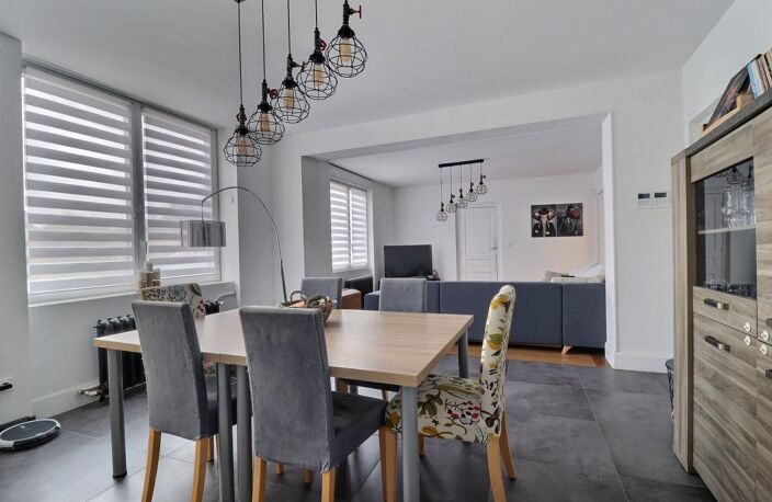 Maison +  appartement et hangar — photo 2
