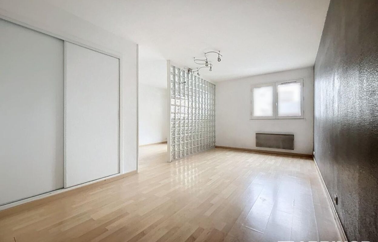 appartement 2 pièces 41 m2 à vendre à Lille (59000)