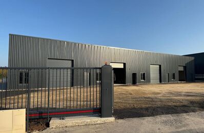 vente local industriel 207 000 € à proximité de Chevrières (60710)