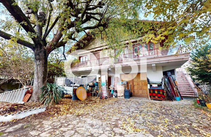 Maison Fort potentiel_Secteur ESSARTS Bron 69500 — photo 4