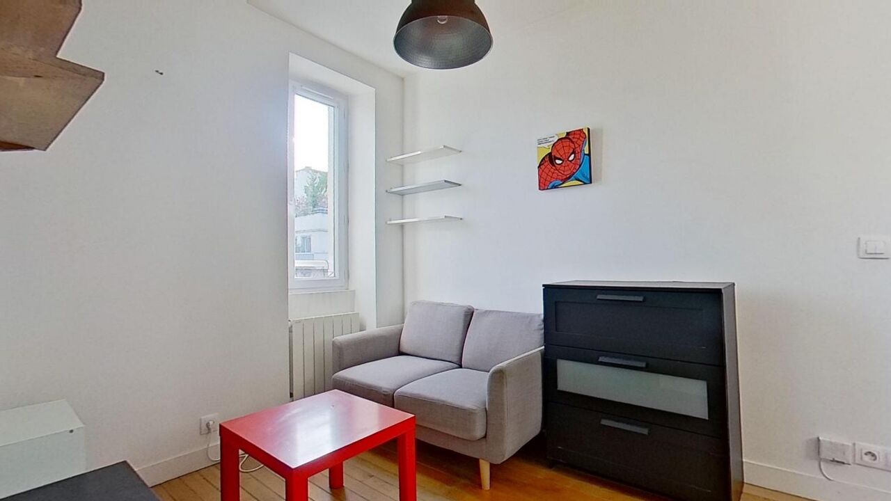 appartement 2 pièces 25 m2 à louer à Paris 11 (75011)