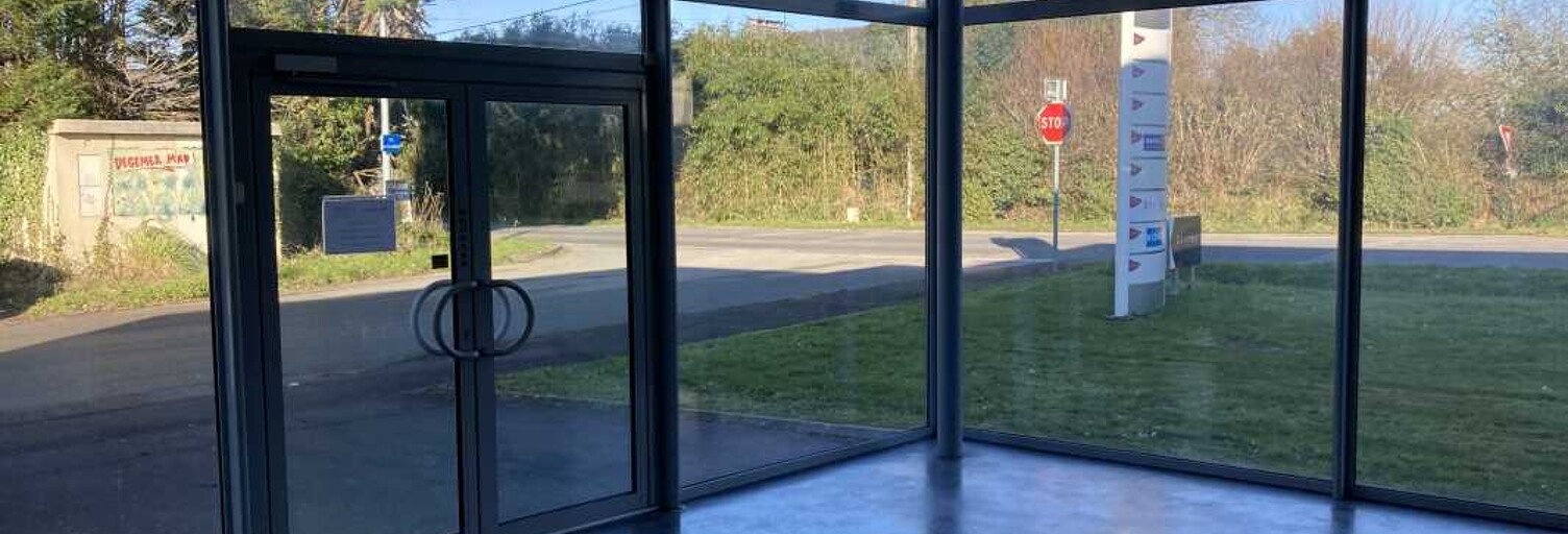 Bureau  485 m² à louer à Guipavas (29490)