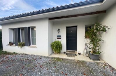 vente maison 290 000 € à proximité de Hinx (40180)