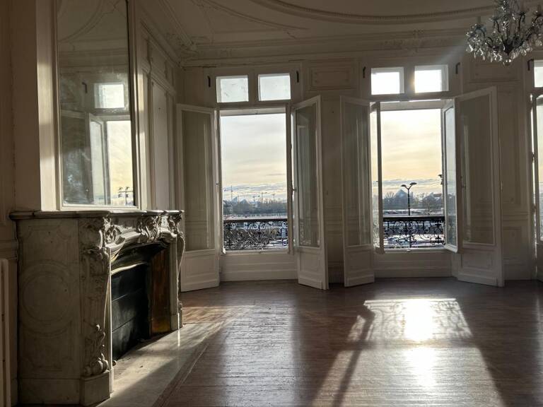 Appartement À Vendre — photo 1