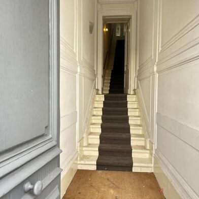 Appartement 3 pièces 684475 €