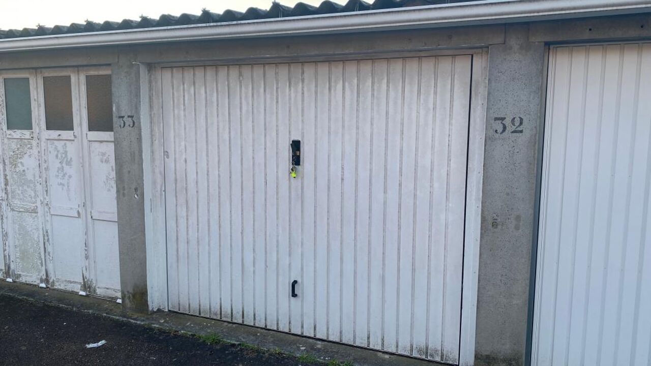 garage  pièces  m2 à vendre à Limoges (87100)