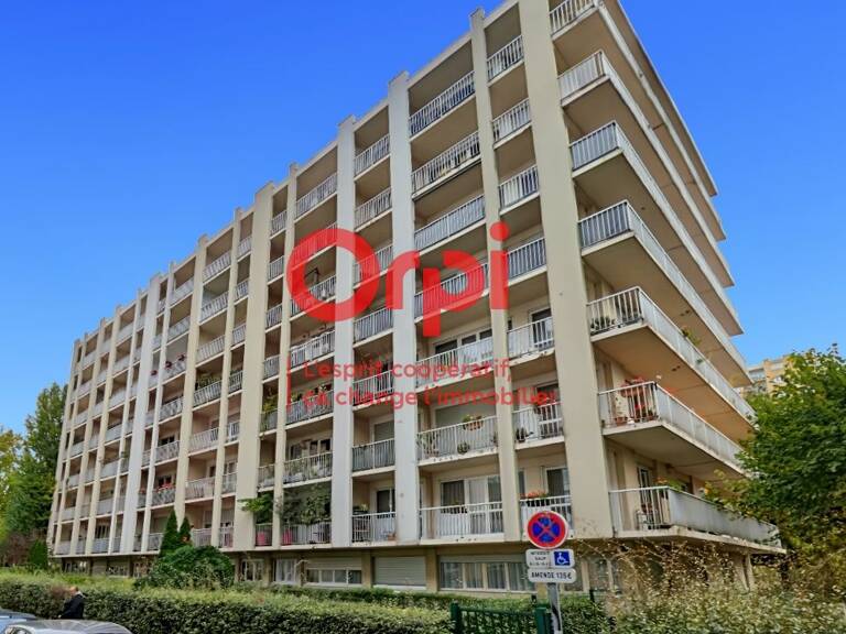 Appartement À Vendre — photo 1