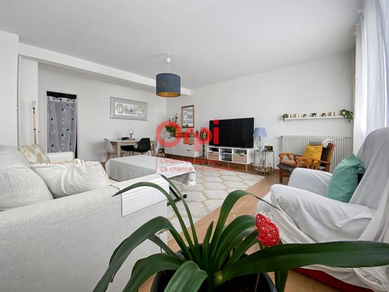 Appartement À Vendre — photo 1