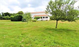 Maison 6 Pièces 194 m² à vendre à Rouzède (16220)