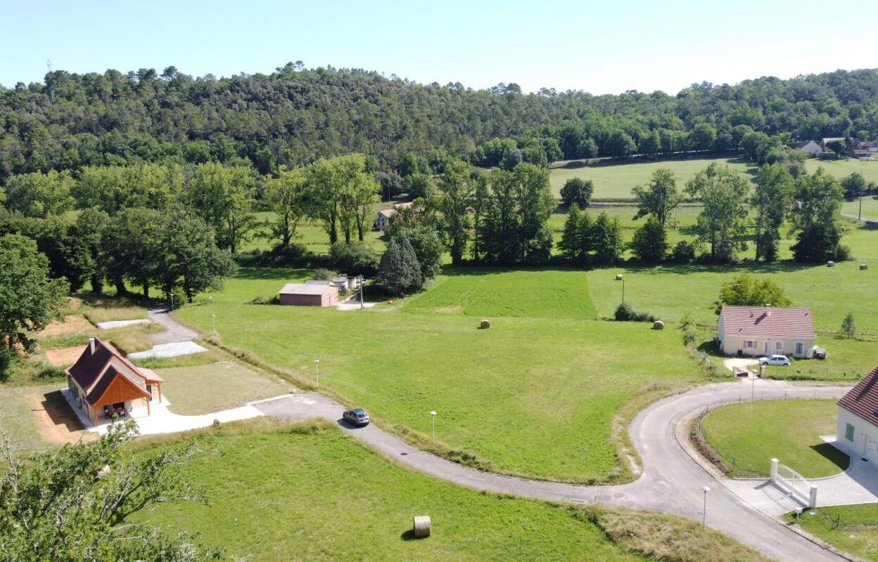 local industriel  pièces 1500 m2 à vendre à Payrignac (46300)