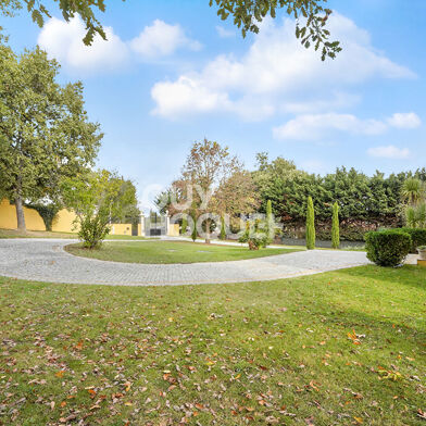 Maison 10 pièces 1260000 €