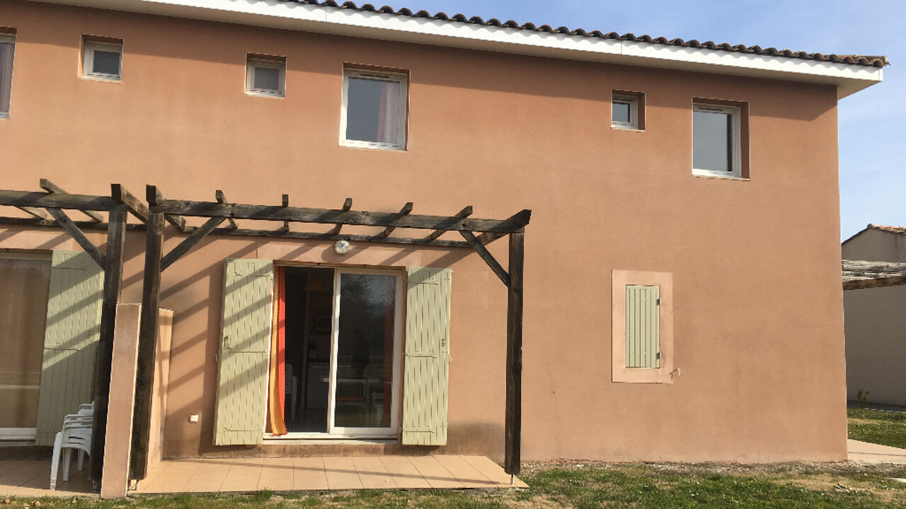 appartement 3 pièces 35 m2 à louer à Saint-Saturnin-Lès-Avignon (84450)