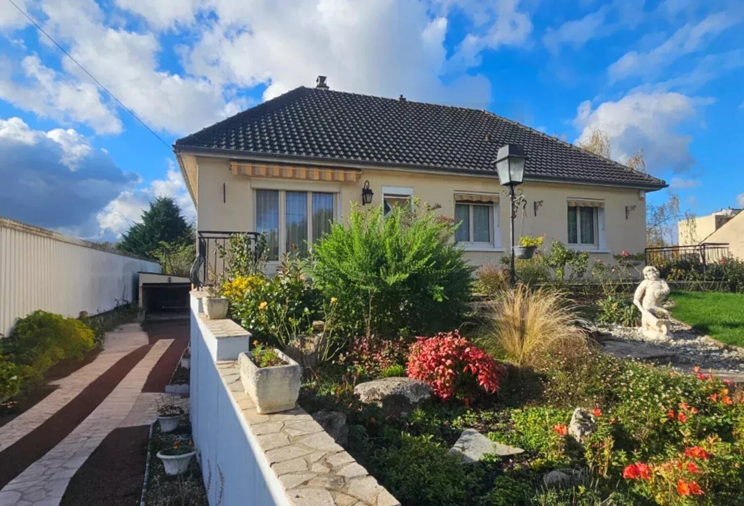 Grande Maison à Châlette-sur-Loing : Espace et Confort Garantis — photo 1