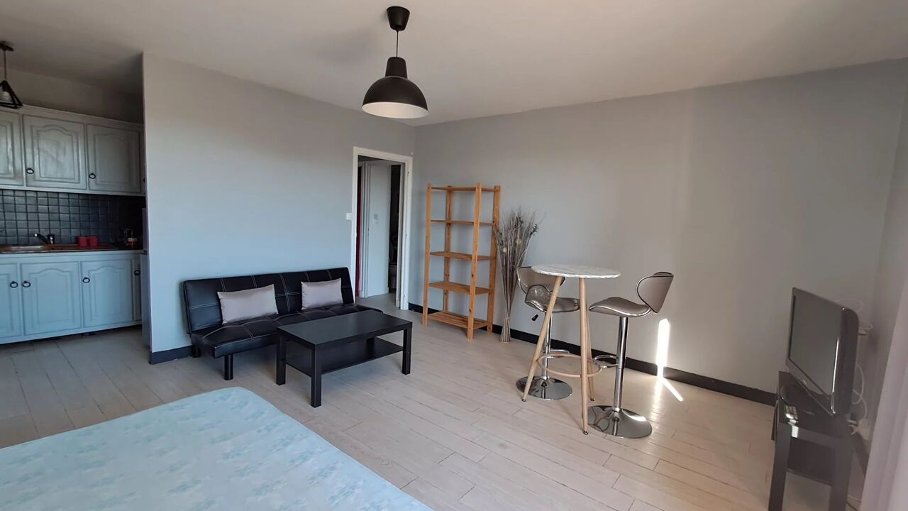 appartement 1 pièces 30 m2 à vendre à Bourg-Saint-Andéol (07700)