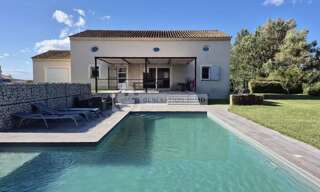 Maison 5 Pièces 229 m² à vendre à Arles (13200)