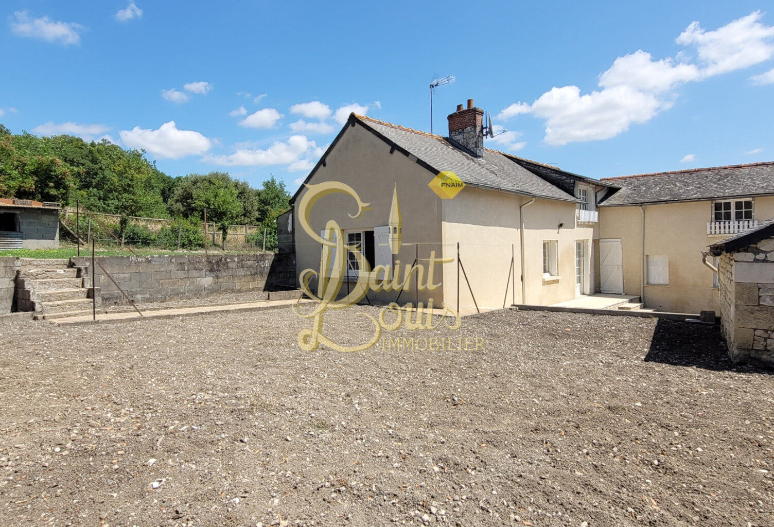 MAISON DE 145 M2 3/4 CHAMBRES AVEC DEPENDANCES ET JARDIN — photo 1