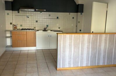 location appartement 610 € CC /mois à proximité de Calvisson (30420)