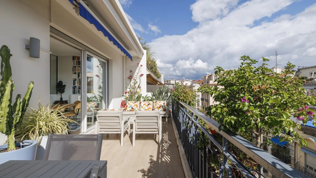 appartement 2 pièces 60 m2 à vendre à Nice (06000)