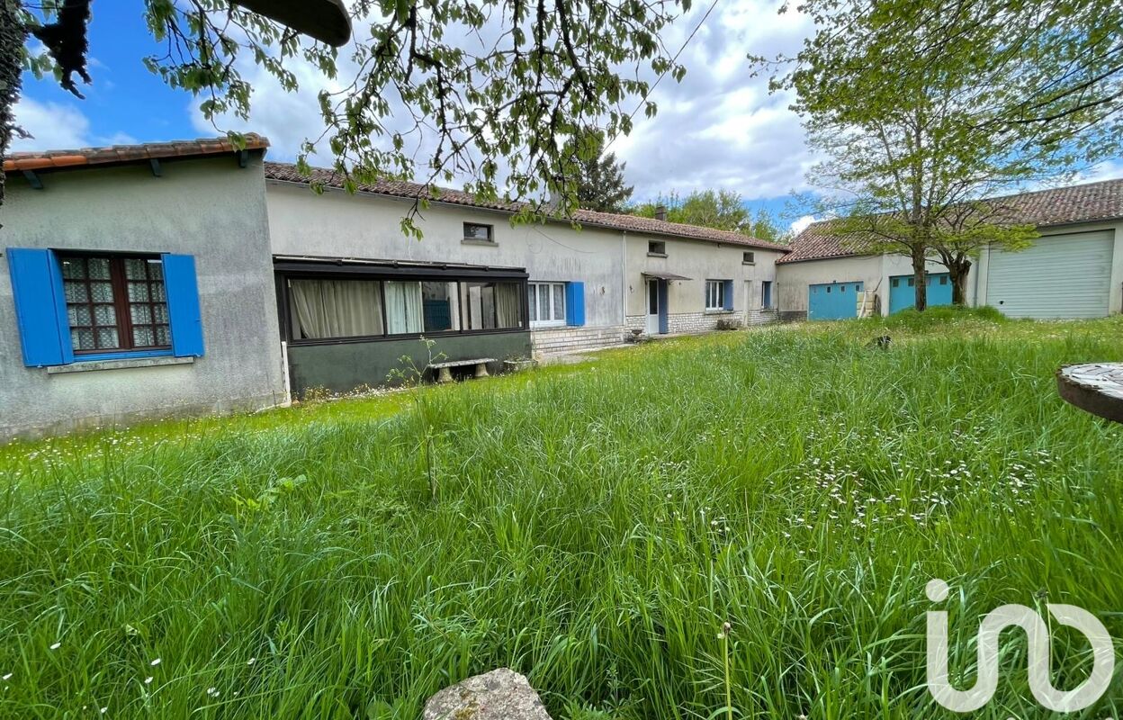 maison 4 pièces 190 m2 à vendre à Villiers-le-Roux (16240)