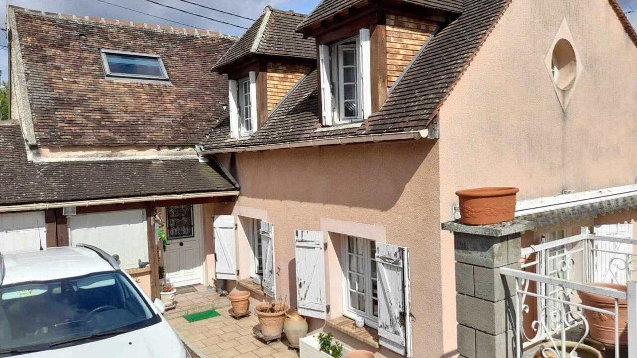 maison 6 pièces 111 m2 à vendre à Saint-Pierre-Lès-Nemours (77140)