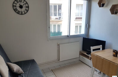 location appartement 392 € CC /mois à proximité de Le Houlme (76770)