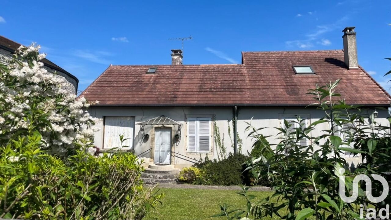 maison 8 pièces 162 m2 à vendre à Laferté-sur-Aube (52120)