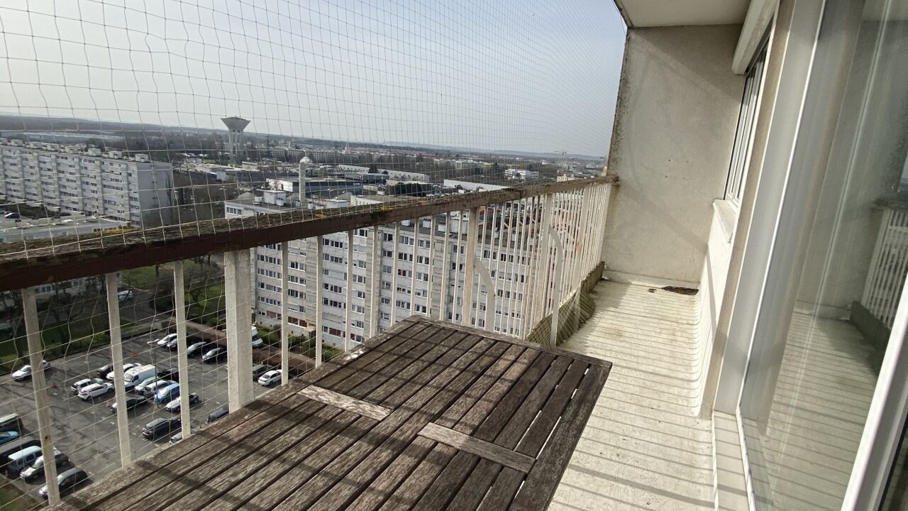 appartement 3 pièces 64 m2 à louer à Ris-Orangis (91130)