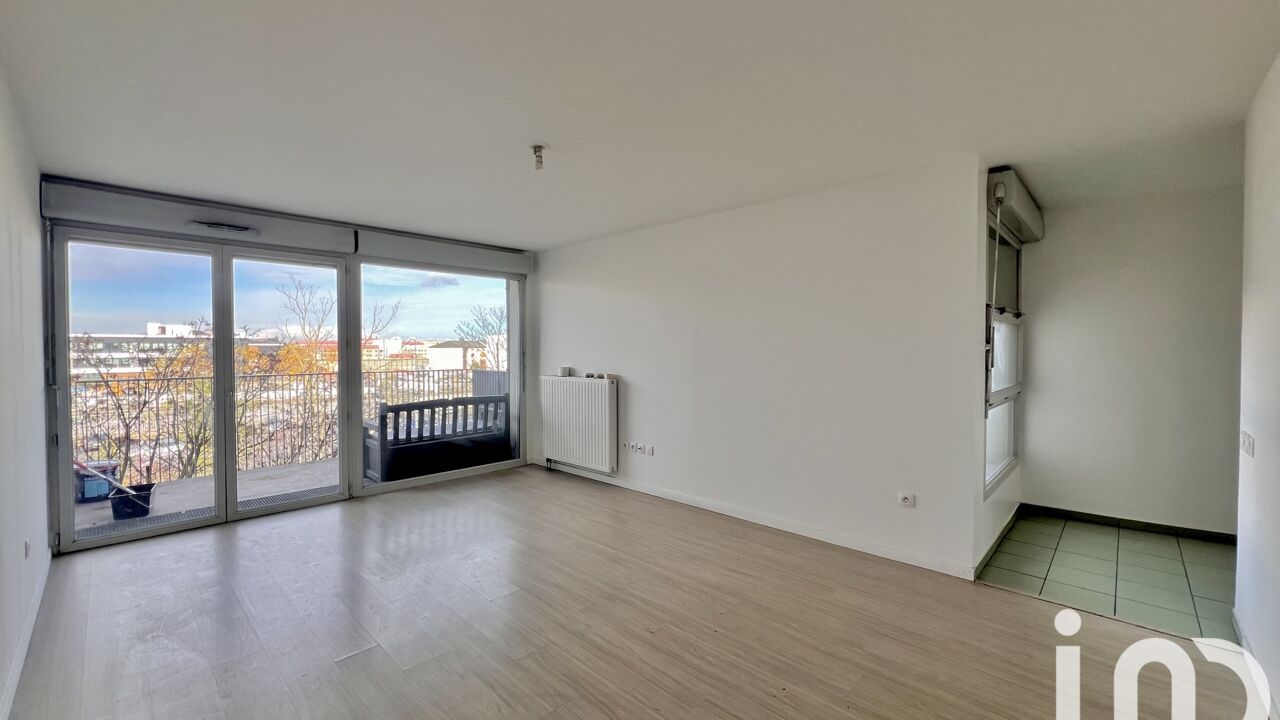 appartement 3 pièces 64 m2 à louer à Nanterre (92000)