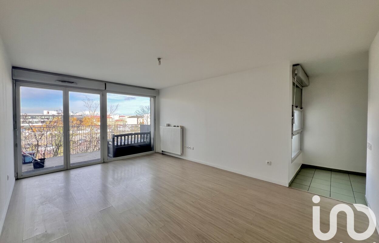 appartement 3 pièces 64 m2 à louer à Nanterre (92000)