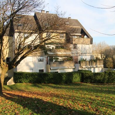 Garage  34000 €