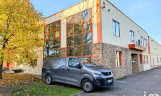 Commerce  1717 m² à vendre à Achères (78260)